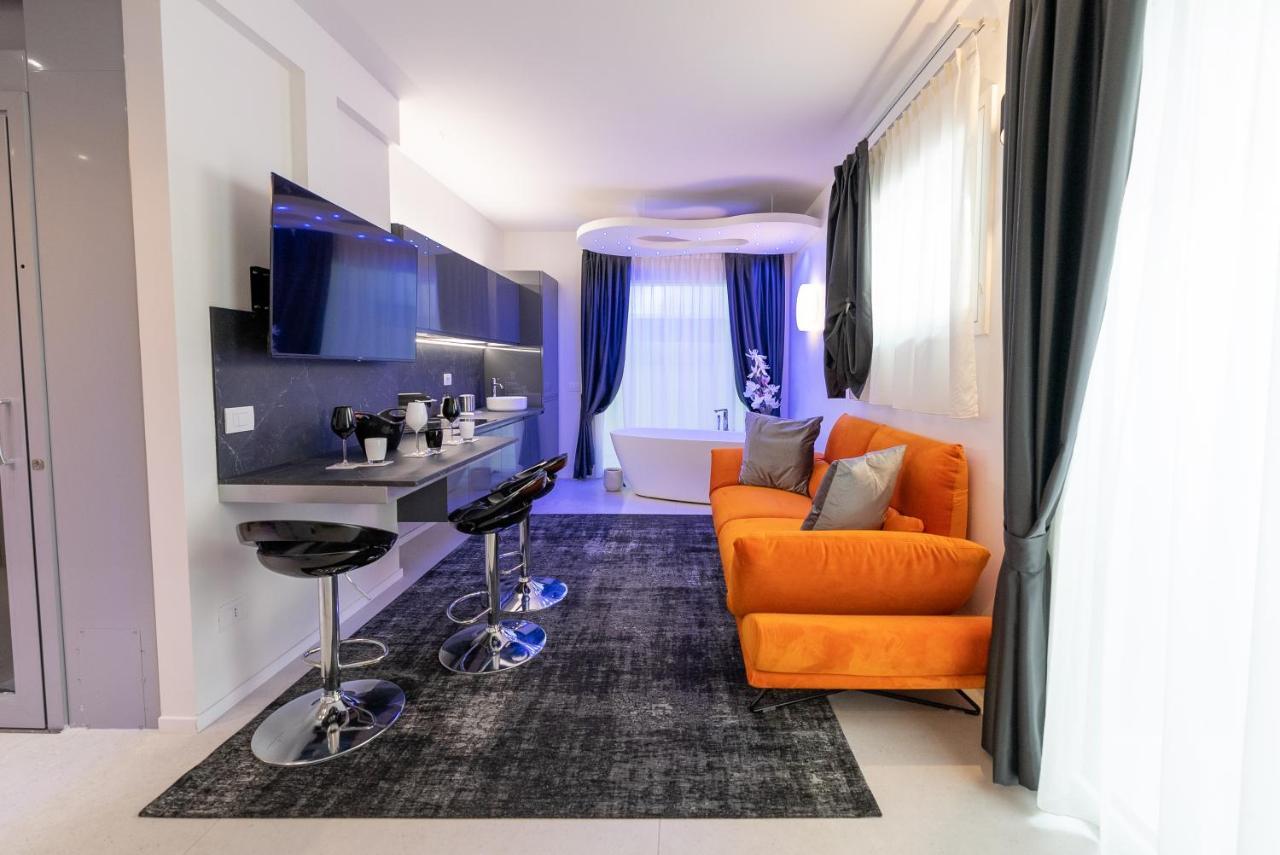 Magic Luxury Apartments บาร์โดลิโน ภายนอก รูปภาพ