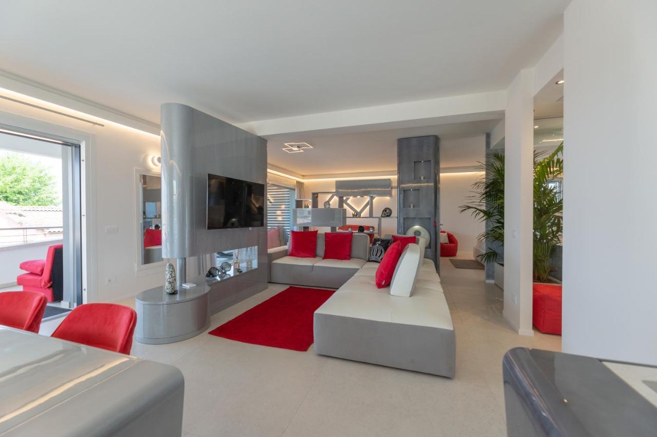 Magic Luxury Apartments บาร์โดลิโน ภายนอก รูปภาพ